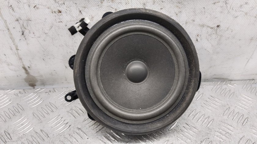 Динамик двери передний