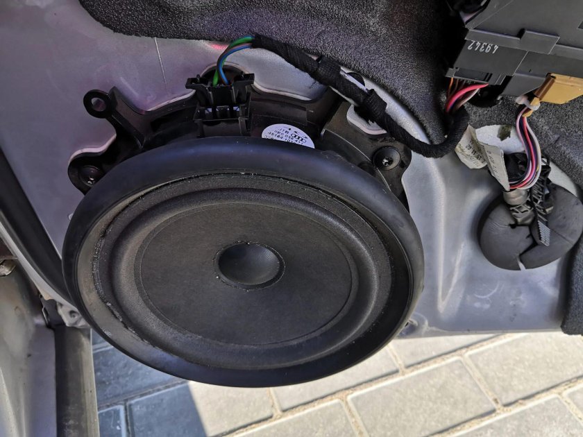 Динамики Audi a4 b5