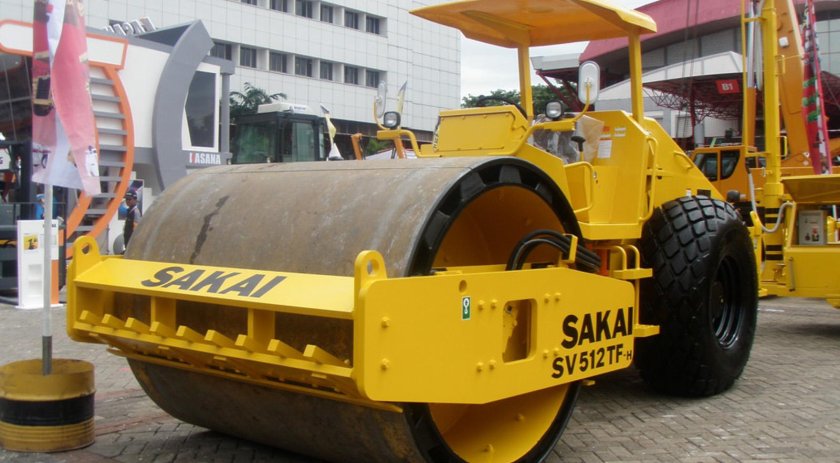 Виброкаток Sakai sv512tf-h