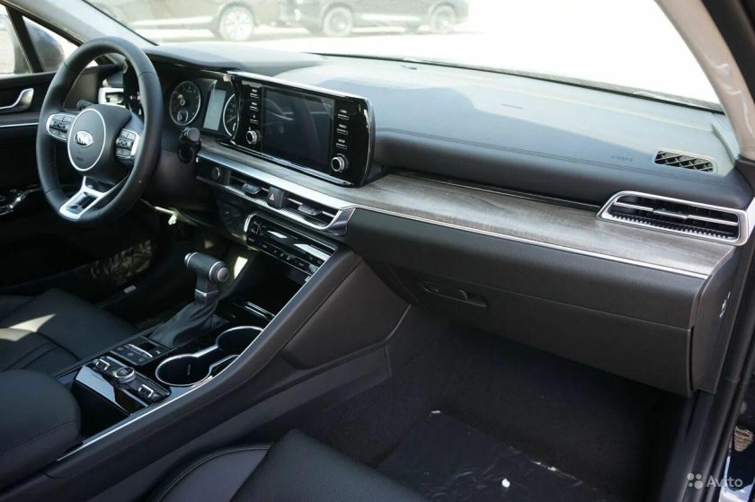 Kia k5 2022 салон