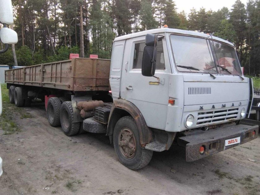 Седельный тягач камаз