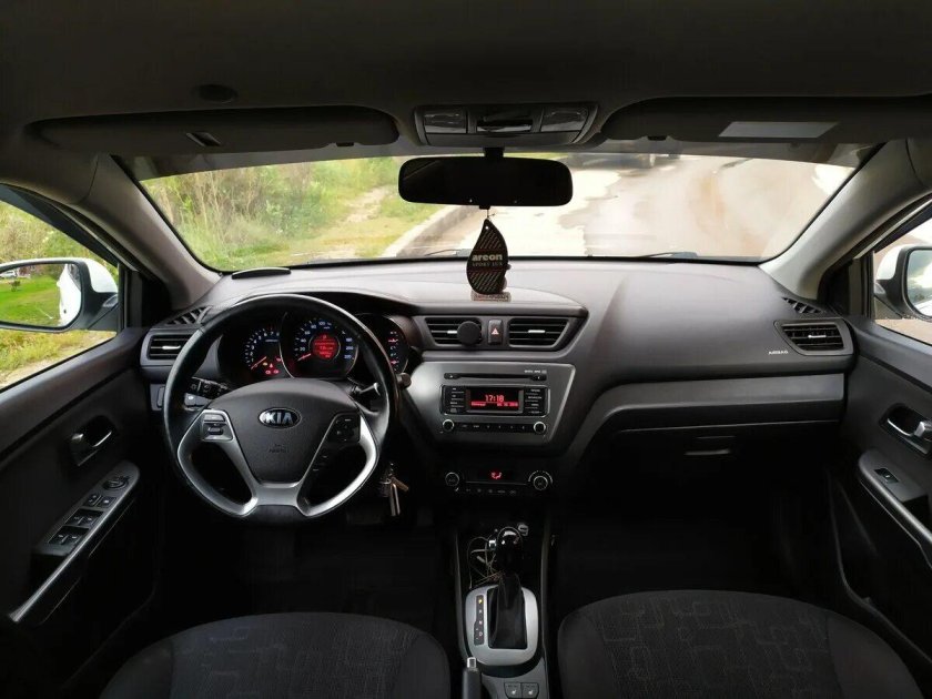 Kia Rio 2015 салон