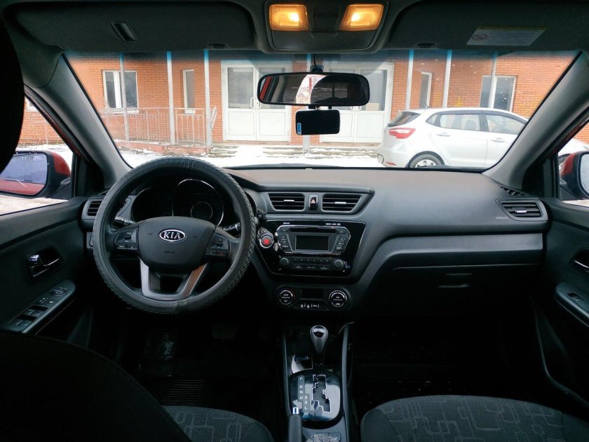 Киа Рио 2015 салон