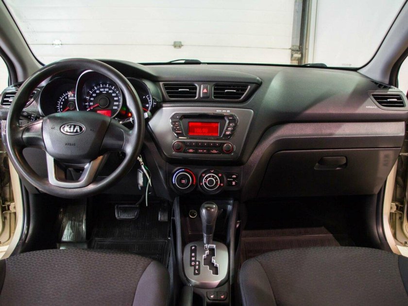 Киа Рио 3 автомат