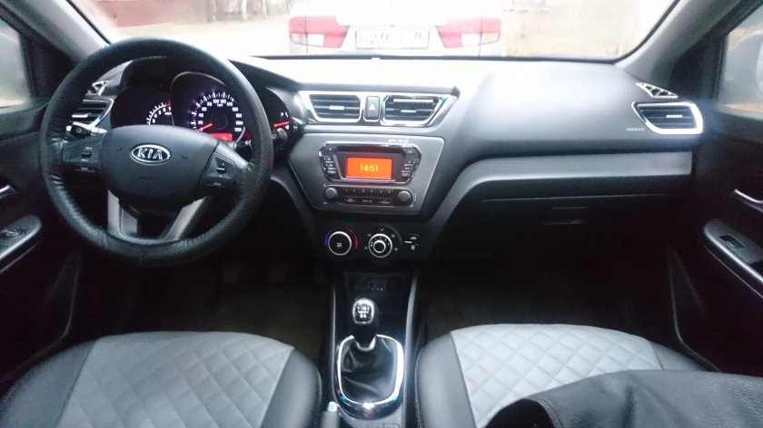 Kia Rio 2012 салон