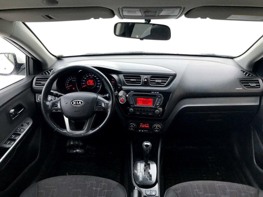 Киа Рио 3 поколения салон