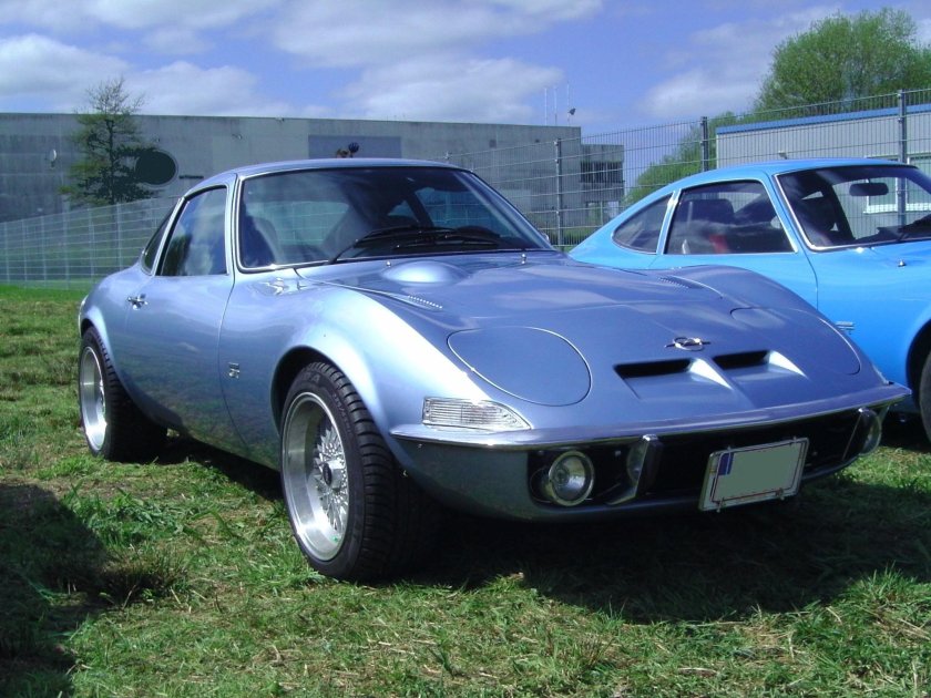 Opel gt 2
