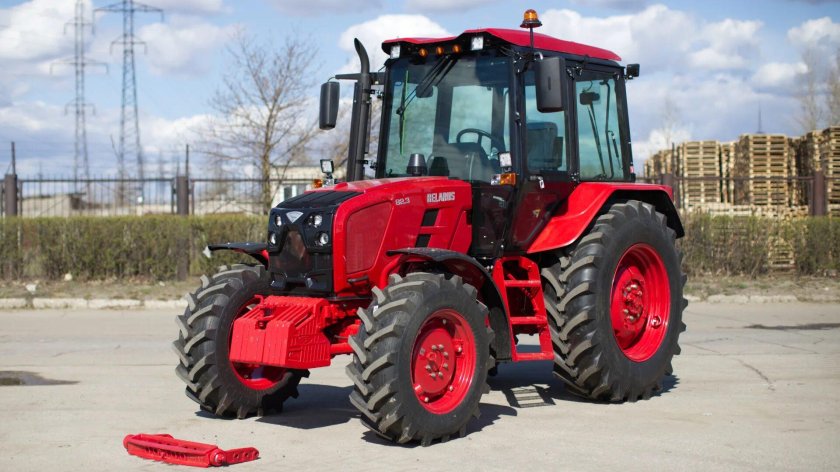 Трактор беларус новый