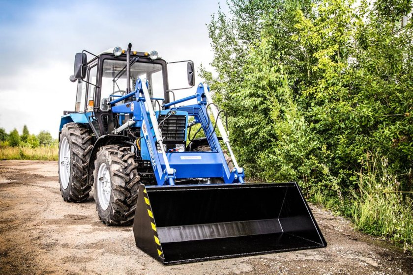 МТЗ 82.1 погрузчик