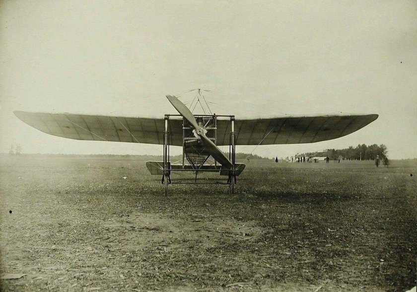 Самолет биплан Кудашева 1910 года