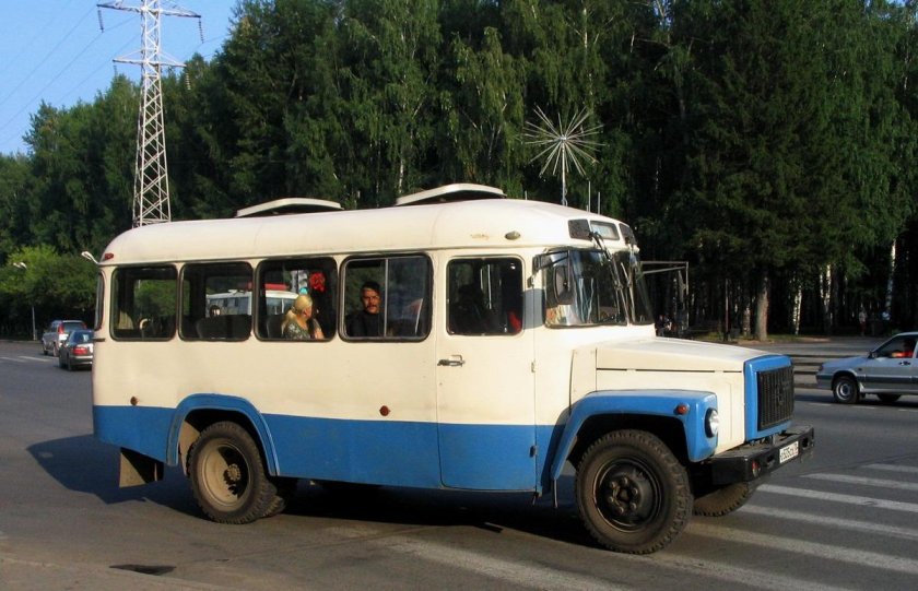 ГАЗ КАВЗ 3976