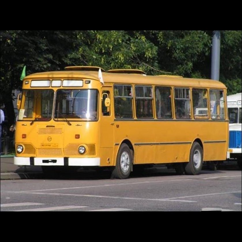 ЛИАЗ 677