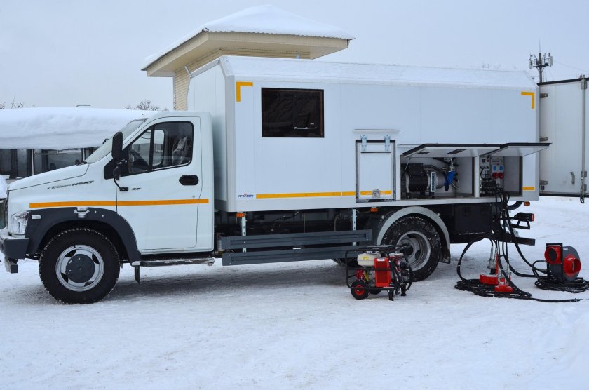 Газон Некст коневозка