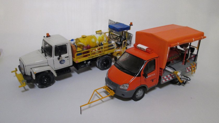 Шмель 11 а разметочная машина