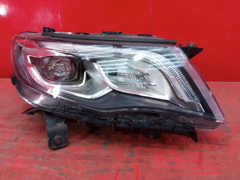 Фара левая geely atlas