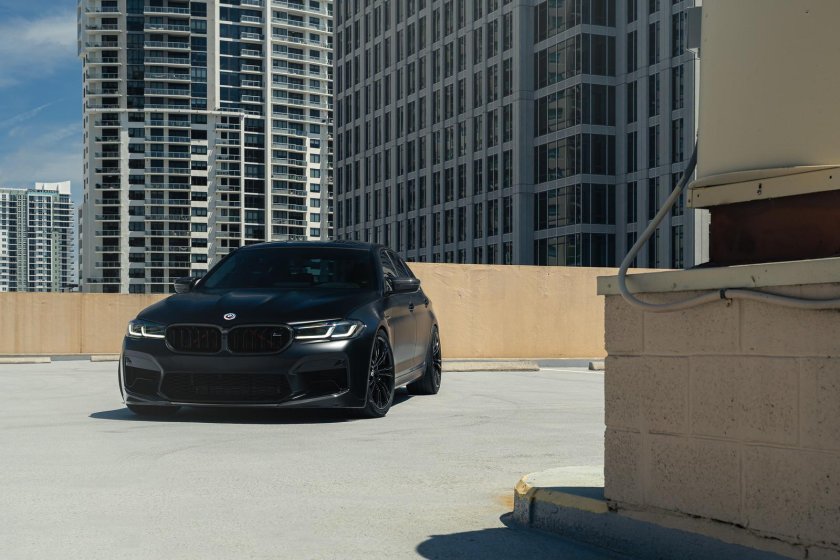 M5 f90 Black Matte
