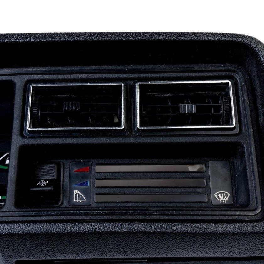 Панель приборов ВАЗ 2107 В сборе