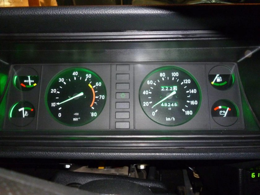 Приборная панель ВАЗ 2107