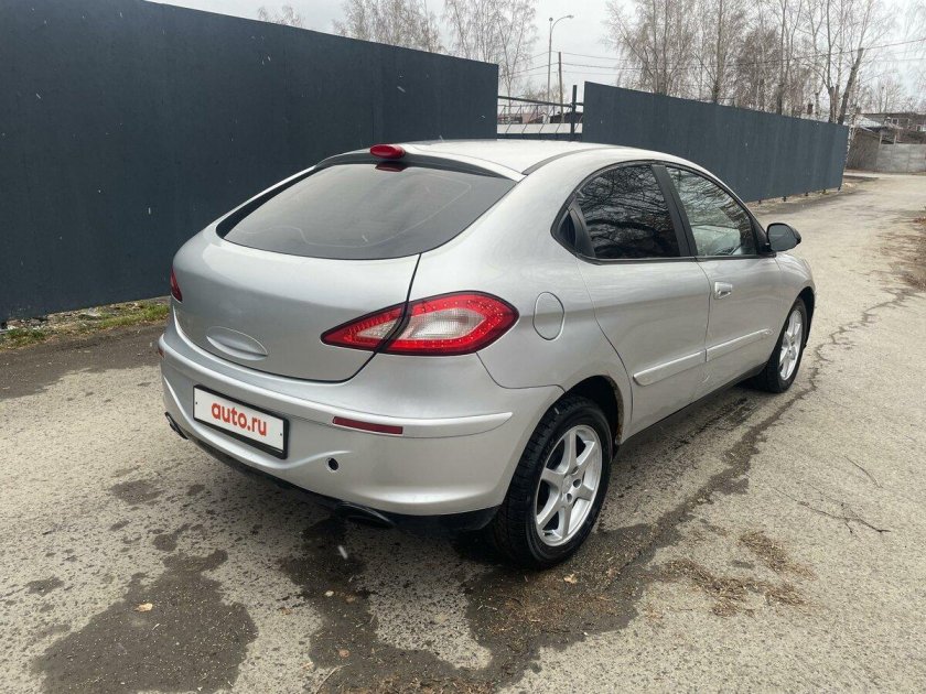 Chery m 11 a 3