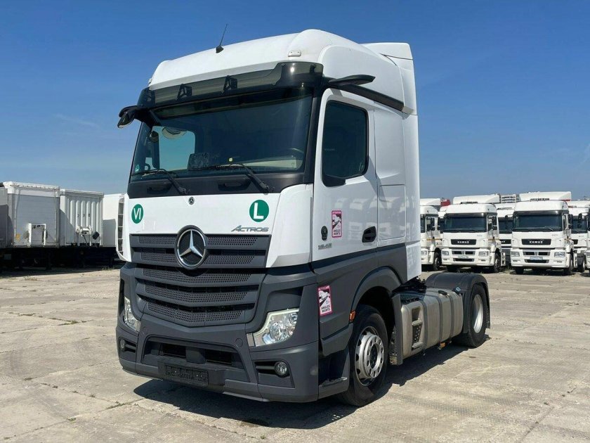 Мерседес бенц актрос