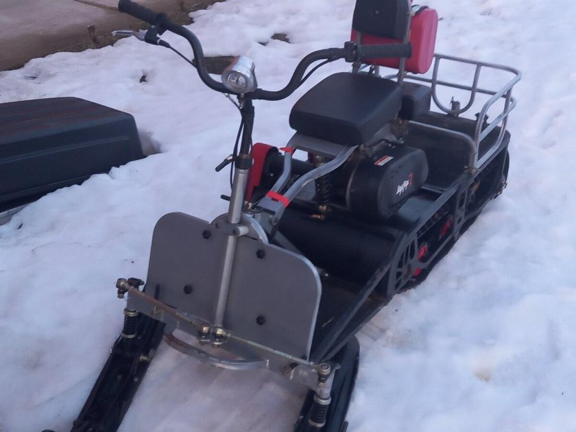 Мотобуксировщик мухтар 212сс 4т