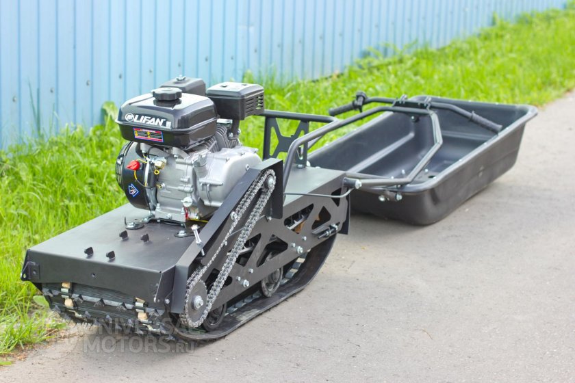 Буксировщик Ирбис Мухтар 7 мини