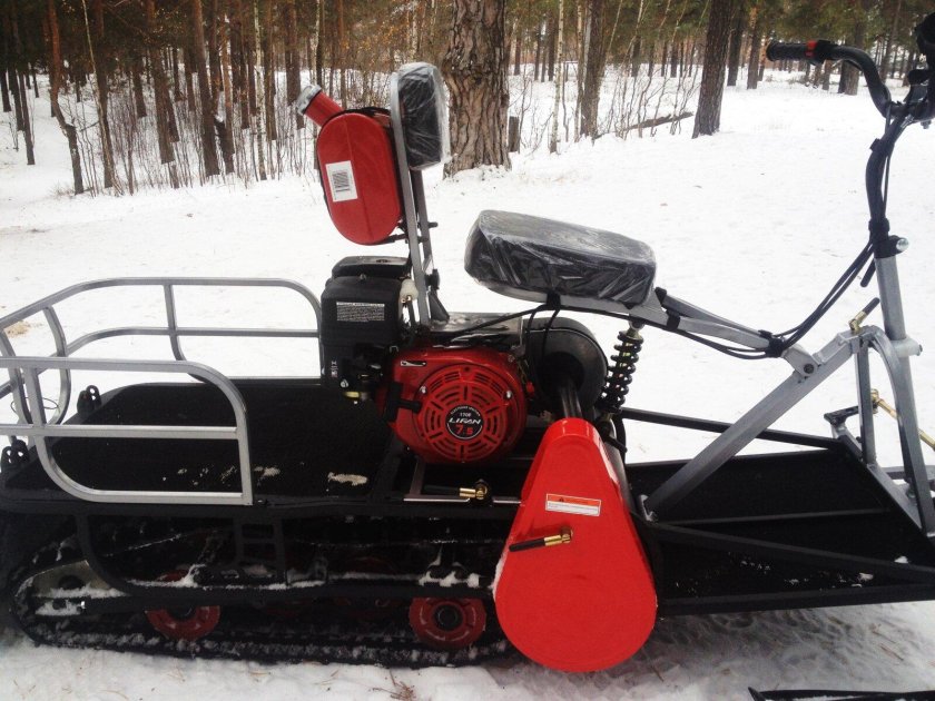 Снегоход Мухтар 7