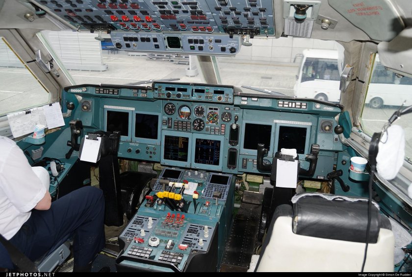 Ил 96 400 кабина