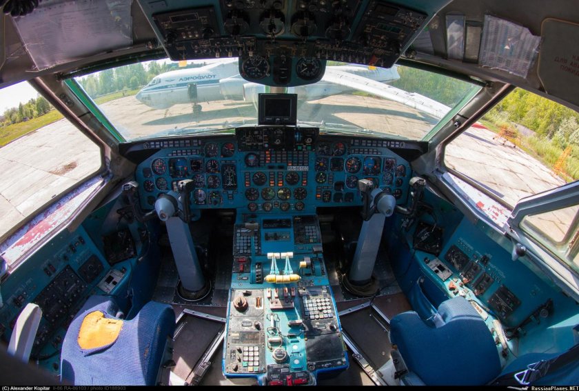 Кабина ил 86