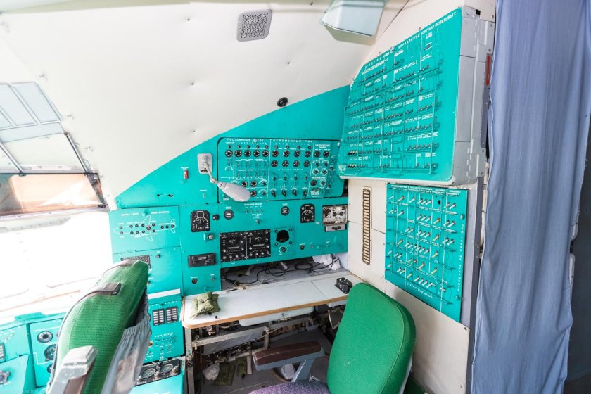 Ил-62 кабина пилотов