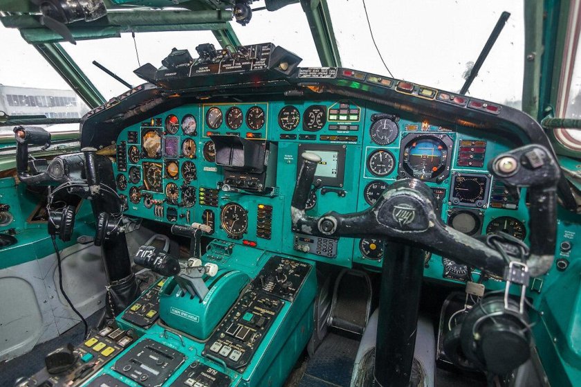 Ту 154 кабина