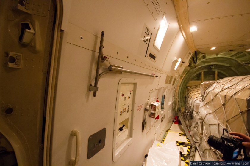Ил 86 внутри кабины