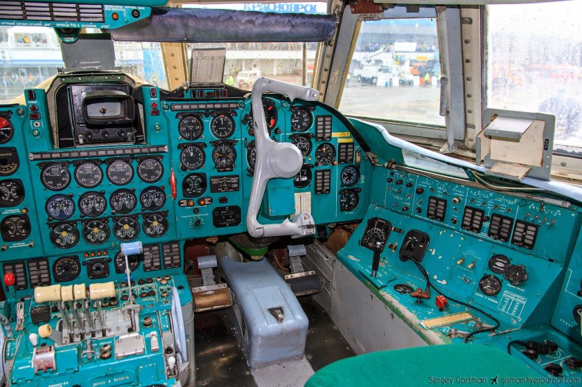 Приборная панель ил 62