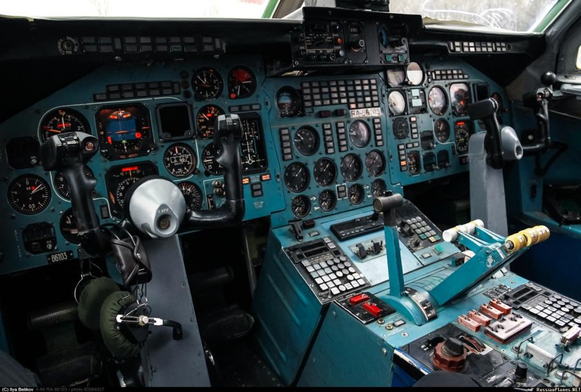 Ил-86 ra-86103