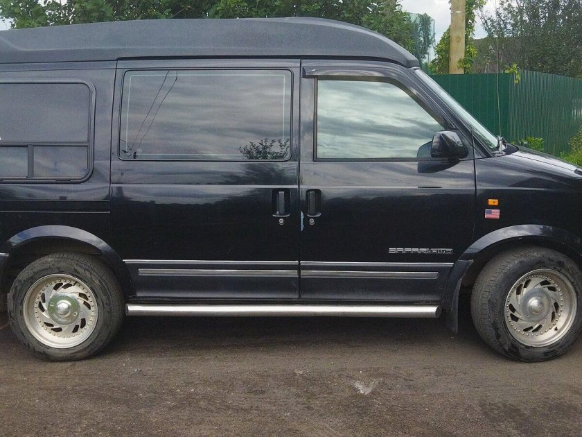 Chevrolet astro