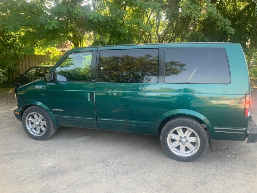 Chevrolet astro 1985