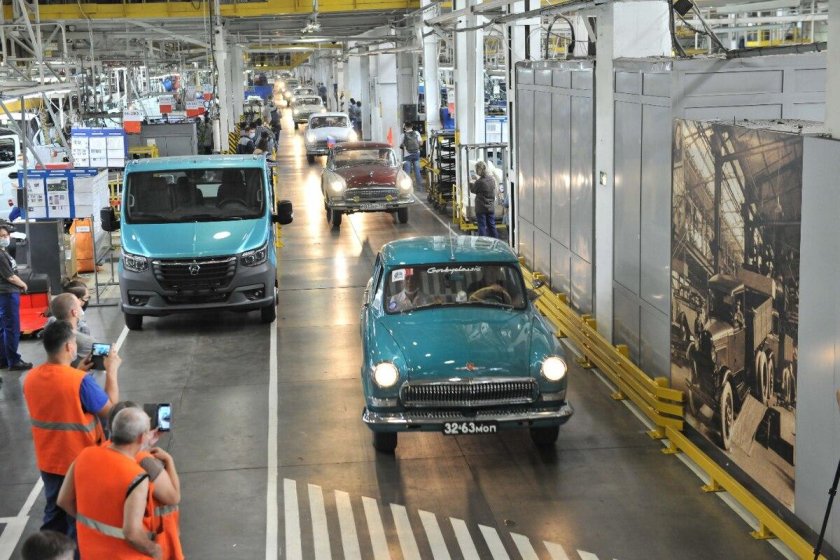 1.2. «Горьковский автомобильный завод» (ГАЗ)