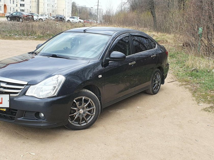 Ниссан Альмера g15 черная