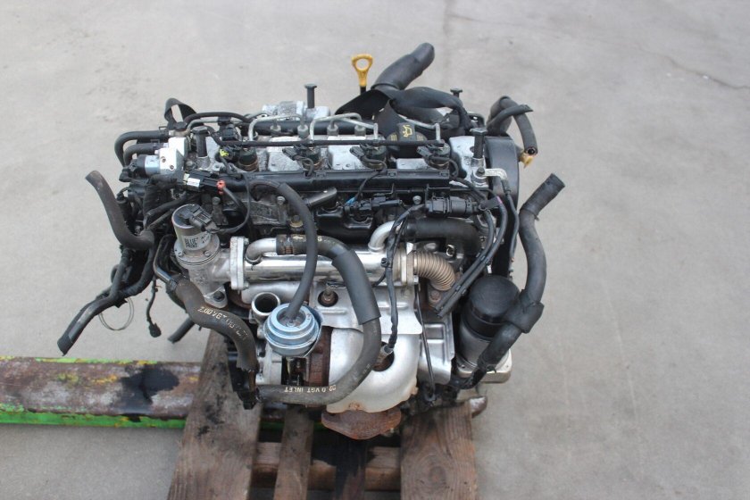 Hyundai Tucson 2.0 CRDI двигатель