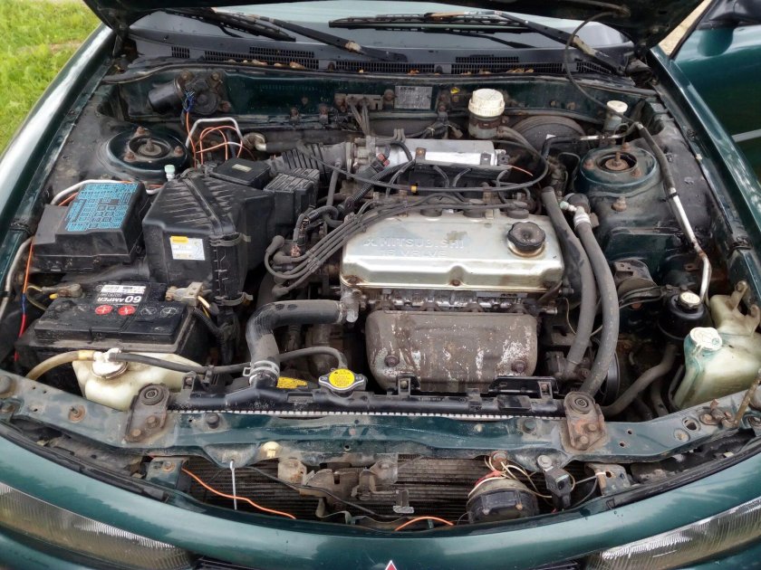 Двигатель Митсубиси Галант 1.8