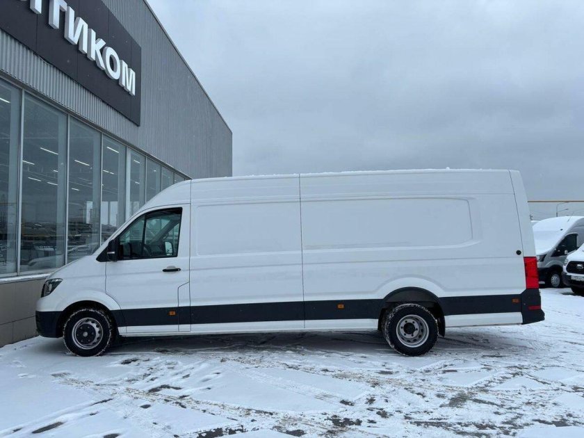 Цельнометаллические фургоны