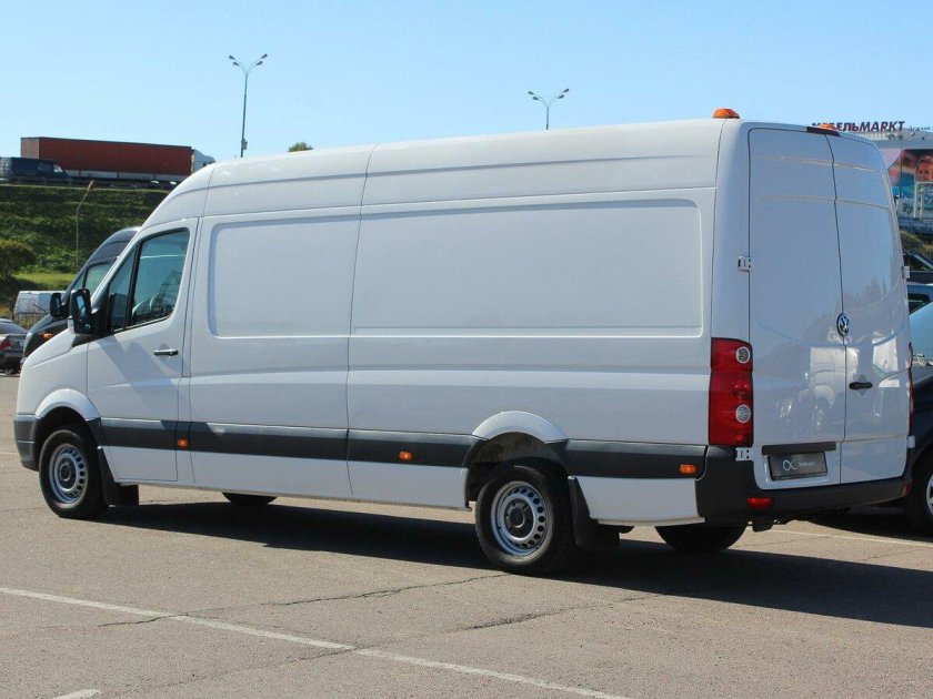 Volkswagen Crafter цельнометаллический фургон