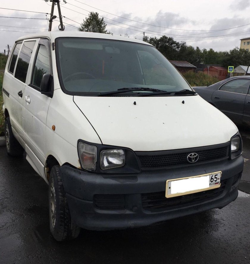 Toyota Lite Ace Noah