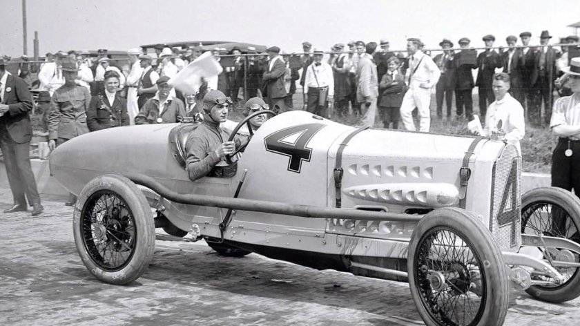 Мерседес 1916