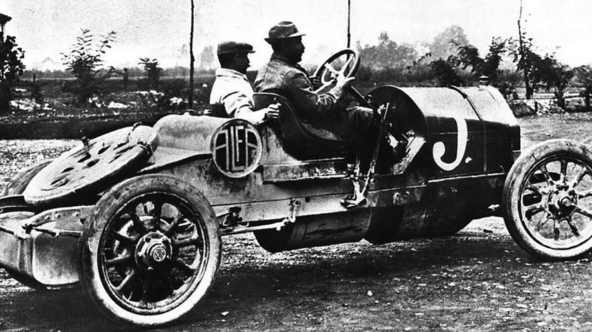 Alfa Romeo — a.l.f.a. 24 h.p. (1910)