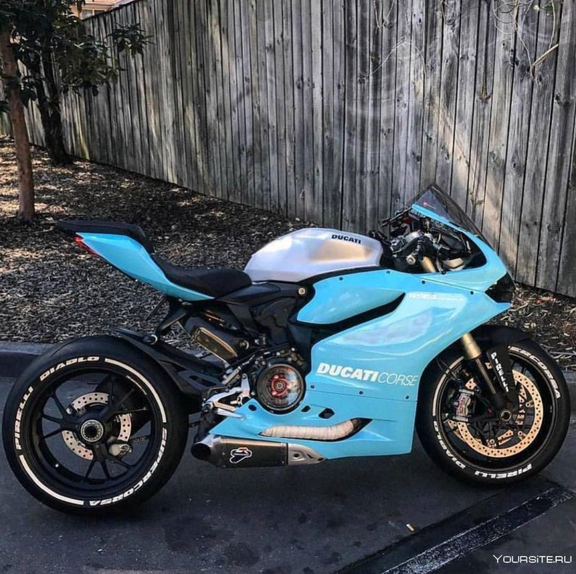 Дукати мотоцикл синий
