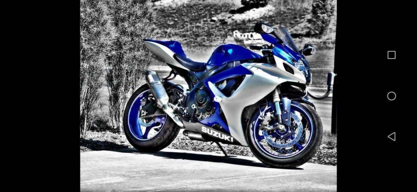 Сузуки мотоцикл спортивный