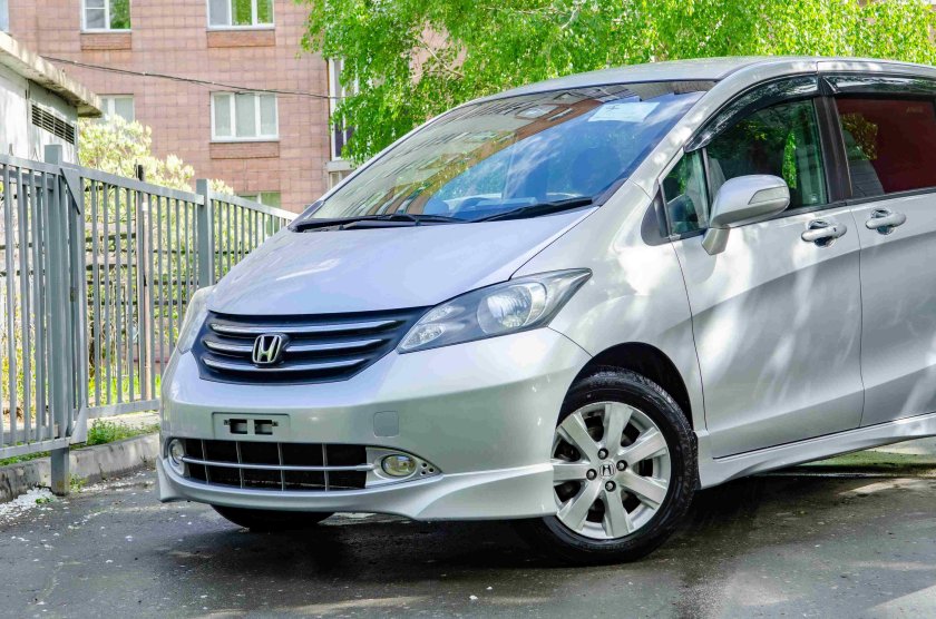 Honda freed 2011