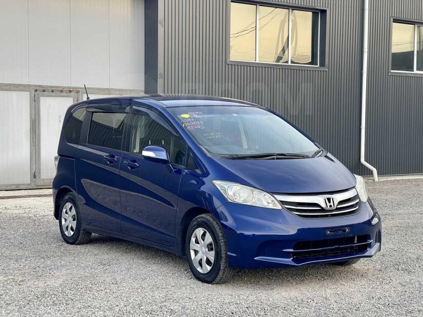 Honda freed 2011