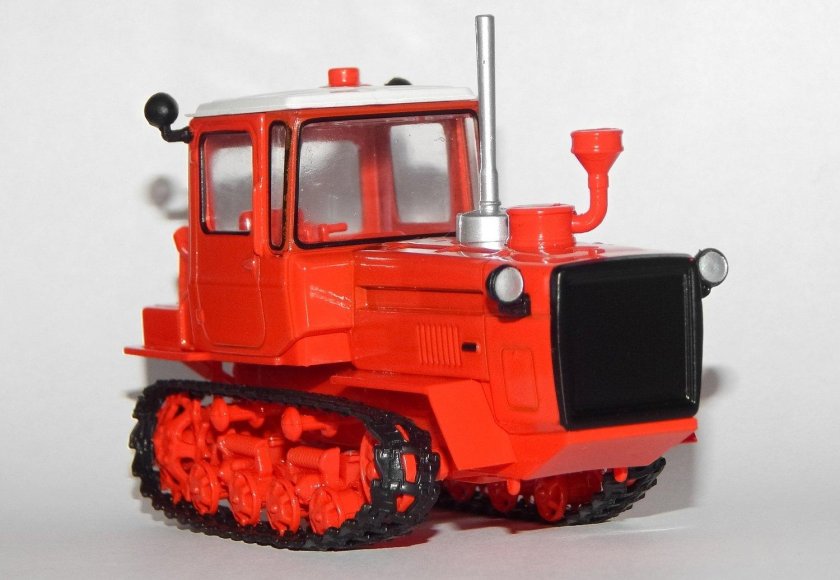 ДТ 175 Волгарь 3д модель